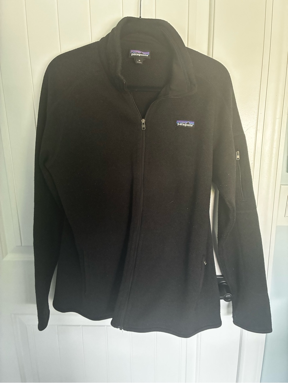 Patagonia Women's Black Full-Zip Fleece Jacket with Logo